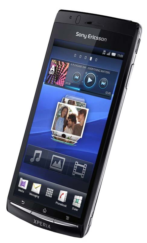 Sony Ericsson Xperia arc - очередной недешёвый смартфон от известного союза производителей